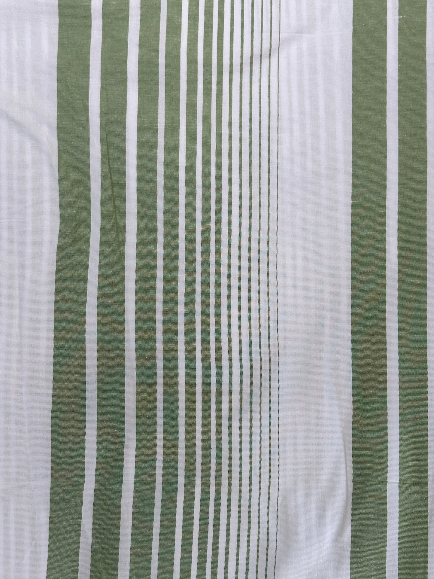 Green Stripe Bed Sheet with 2 Pillow Cover